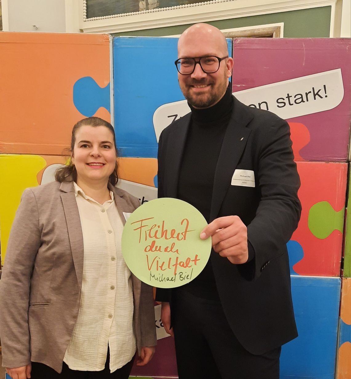 Democracy Nuggets-Initiative vorgestellt